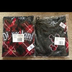 NWT Disneyland Pullover & Joggers Set size XL